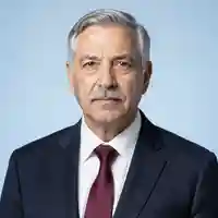 Иван Петров